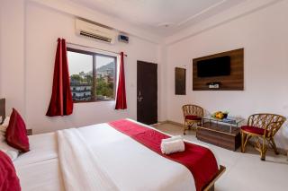 Hotel Indra Palace 100m from Ganga Ghat - 9