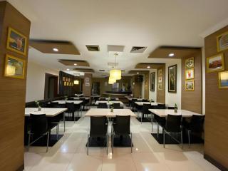 KARSA UTAMA HOTEL - 8