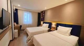 7 Days Premium· Beijing Madianqiao Bei - 3