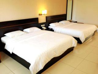 Laut Biru Resort Hotel - 4