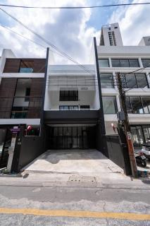 Haus Phrom Phong - 8
