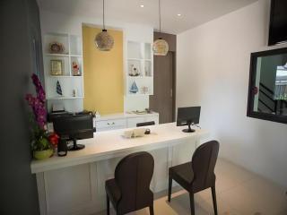 Coco Beach Resort - 3