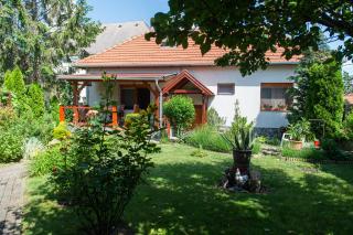 Völgykapu Vendégház - 0