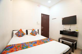 FabHotel Gold Residency - 9