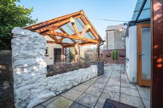 Cosy Welsh Cottage in St Davids Centre with Garden - 5