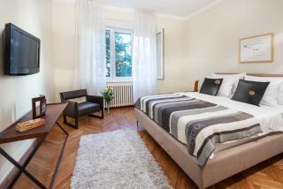 City Center 3BR Apartment - 5