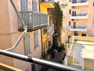 Moutsani Family Home - 3