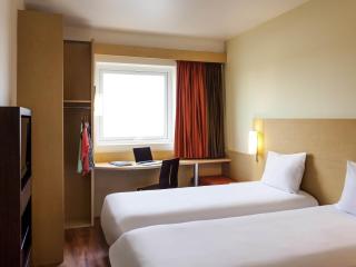 Ibis Juarez Consulado - 8