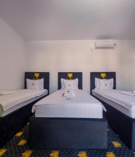 Emir Palace Hotel - 1