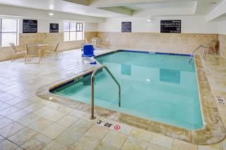 Hampton Inn & Suites Lancaster - Lancaster - 8