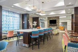 Hampton Inn by Hilton Winnipeg - 6