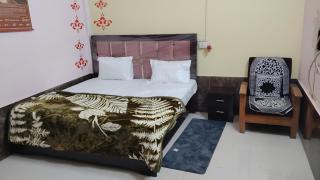 Heera Nikunj Homestay Ayodhya Near Ram Mandir - 0