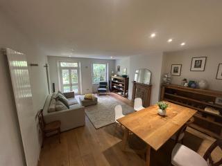Spacious 1-Bed Flat with Garden near Finsbury Park - 0