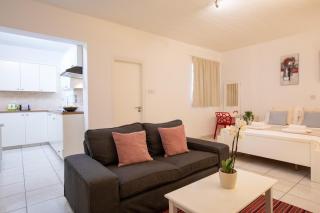 Stephanie City Apartments - 1