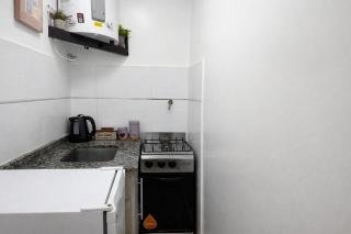 Cómodo Departamento en vicente López para una o dos personas - 1