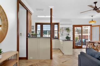 Seaford Haven - Seaside Stay near Dining & Wineries - 3