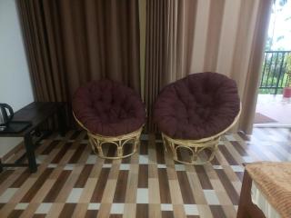 Lumora Hills Ella - 4