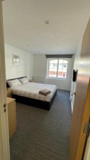 3 bedroom house in Central London - 1