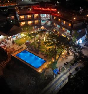 Intimate Riverside Resort Vang Vieng - 0