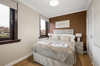 Glebe House - 1