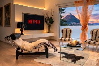 Luxury Lake View Penthouse Jacuzzi & Steam Bath - 5