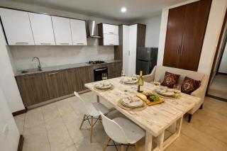 Imagine Luxe Bohemian 1 Bedroom by YourHost - 8
