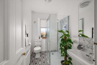 The Farmhouse - Countryside Escape with Hot Tub - 4