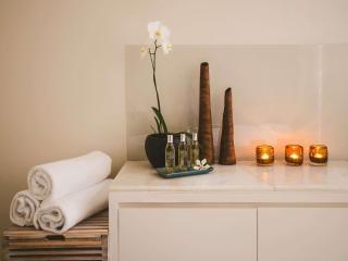 Pullman Palm Cove Sea Temple Resort & Spa - 2