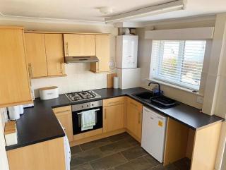 Harding House, dog friendly bungalow close to the beach at Seascale - 5