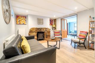 Spacious Farmhouse between St Agnes & Porthowan - 0