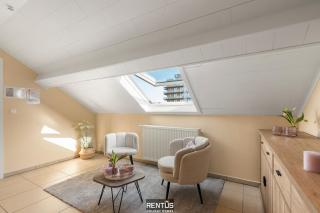 Esplanade Promenade - stay within walking distance of the beach - 3