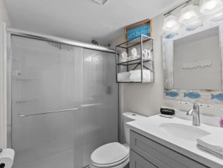 Island Place 104 Pool Front Waterfront Condo-NEW! - 1