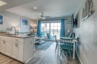 Island Place 109 Condo Perfection with Pool! - 4