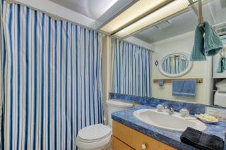 Beautiful Condo at Island Place 201! - 3