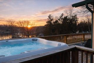 Hot Tub + Lake Views + Fire Pit | Private Retreat - 0