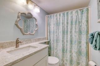 High End Corner Unit at Island Place 208! - 5