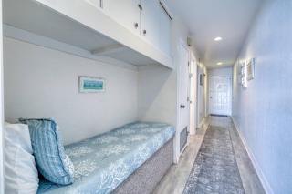 Open Gulf Relaxation at Island Place 210! - 2