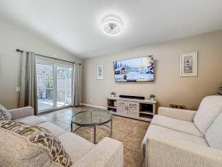 Siesta Key Paradise with Spa - 7