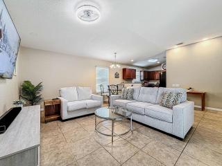 Siesta Key Paradise with Spa - 4