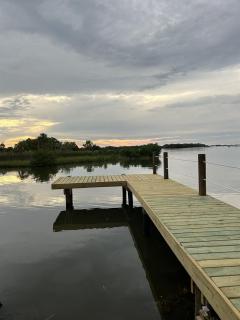 Waterfront Cottages with Sunsets, Kayaks Included! - 8