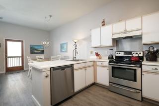 Fenimore Mill 2F - Gulf Front, Pool, Pet Friendly! - 4