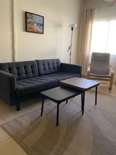 Private, 2 Bedroom House with Pool and Parking - 5