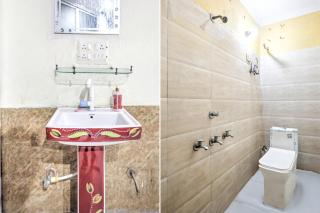 SPOT ON Royal King Guest House - 6