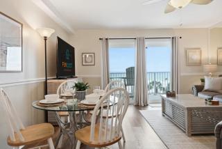 The Summit 419 - Beachfront Condo with awesome views - 8