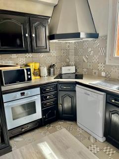 DEAUVILLE - Triangle d'Or - 75m2 - 7 personnes - Parking - Lits faits - 1