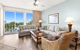 The Crescent 207 - 0