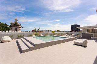 Casco Viejo 1BR Loft - Rooftop Pool Gym & Balcony - 6