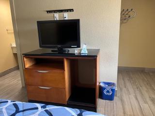 Bragg Motel - 8