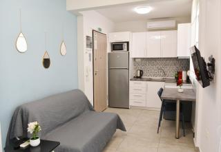 SKG Central Deluxe Studios - 2