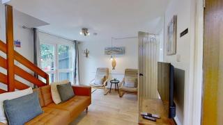 04 Strawberry Hill, Tolroy Manor - 5